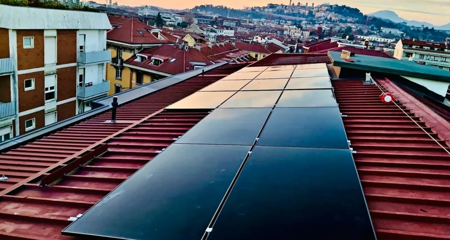 cliente-soddisfatto-impianto-fotovoltaico-40 - Nicoletta T. - 8kWp con batteria 10kWh - Bergamo (BG)-2